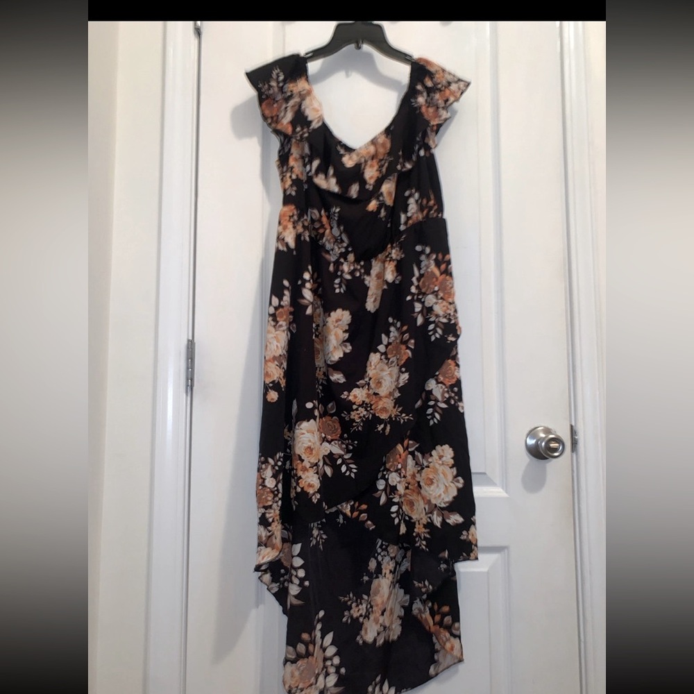 MAXI SHEIN FLOWER/FLORAL DRESS
